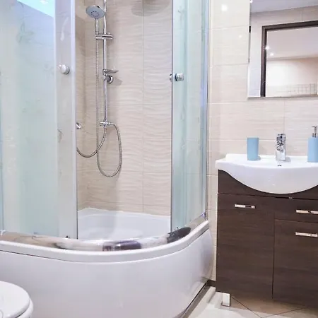 Ostoja Nad Jeziorem 度假居 Slawianowo